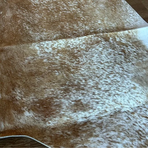 Faux Fur Cow Rug - Picture 4 of 16